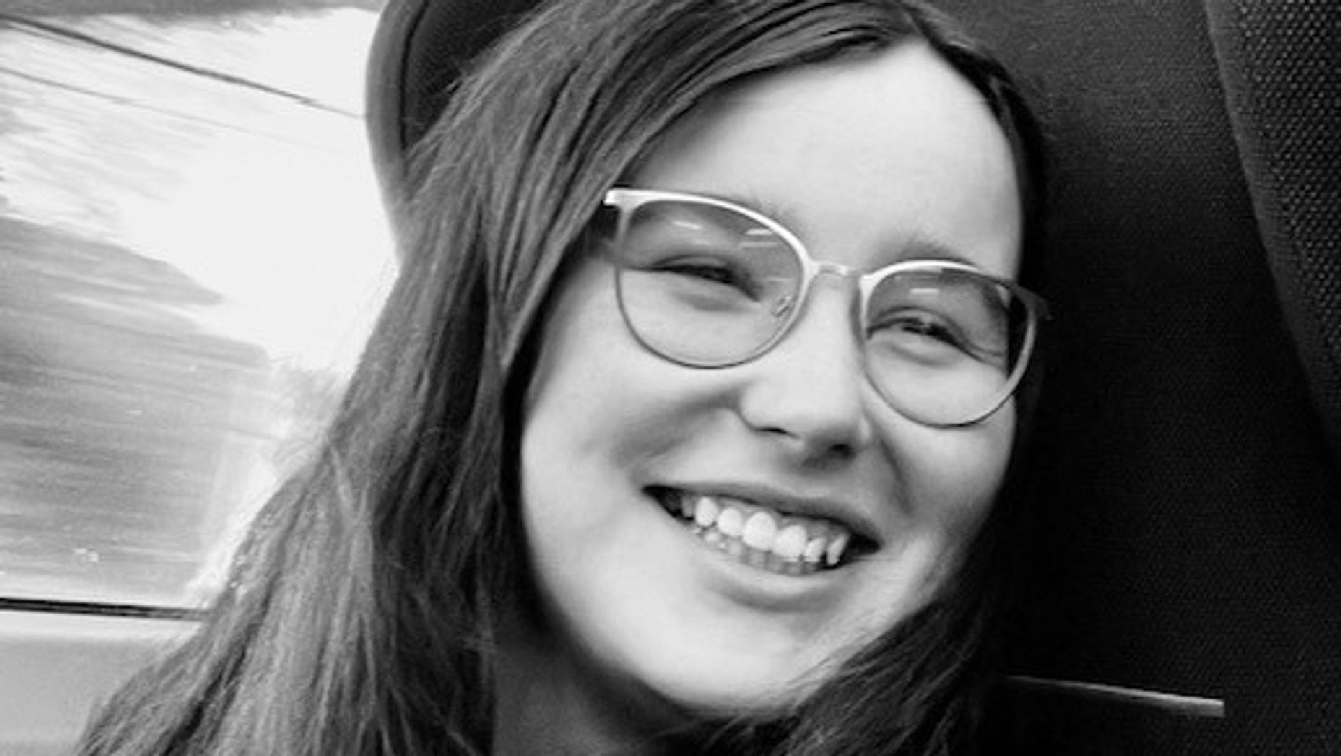 19-годишна полицайка отиде да помага  и загина по време на служба